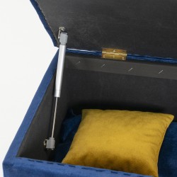 Sitzpouf mit integriertem Haustierbett