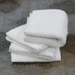 Forum ręcznik hotelowy biały 30x50cm 550 g/m2